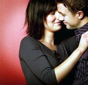 younger man dating older woman